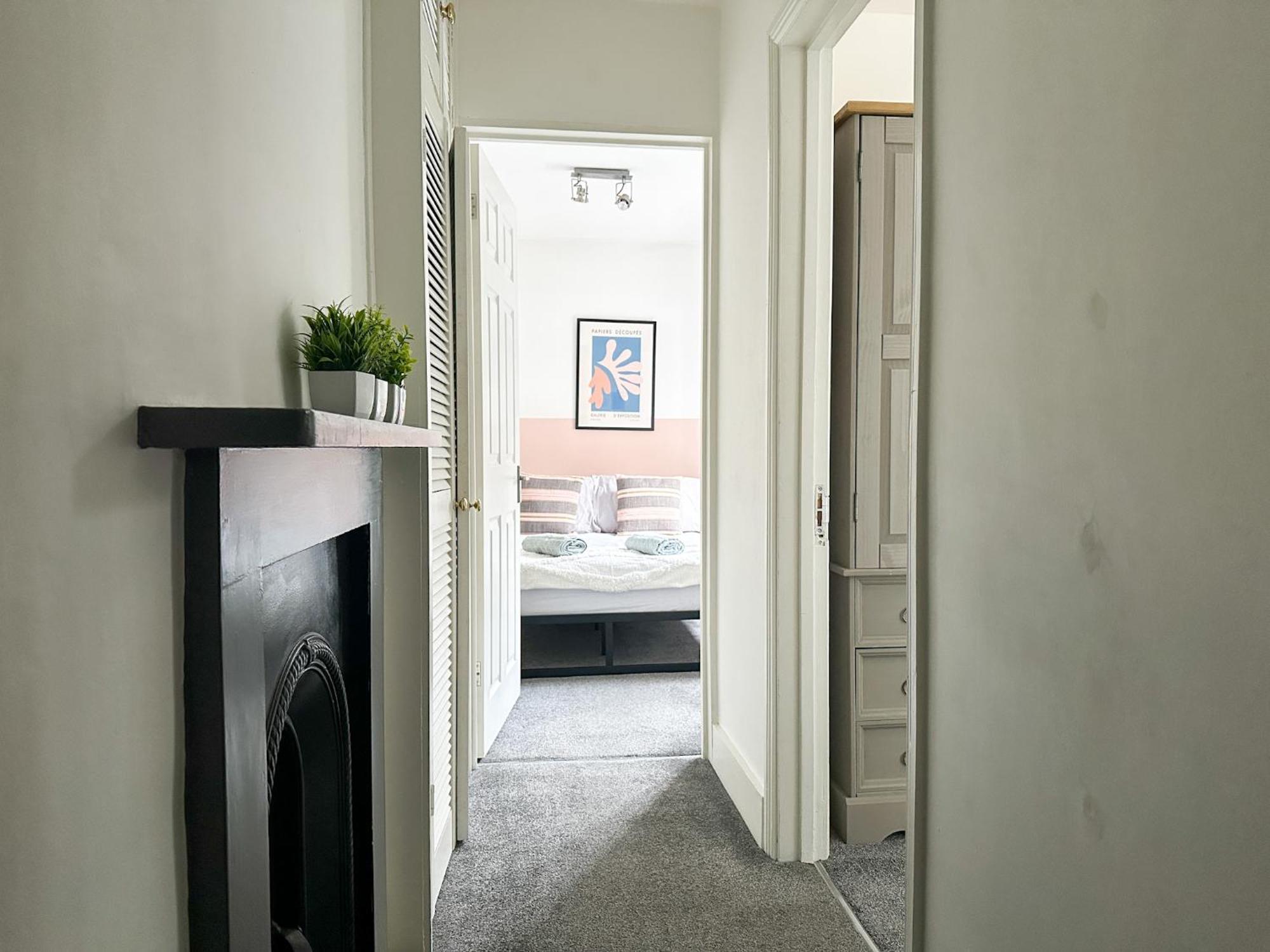 Stylish & Spacious City Centre 3-Bedroom Townhouse - Sleeps 6 Canterbury Zewnętrze zdjęcie